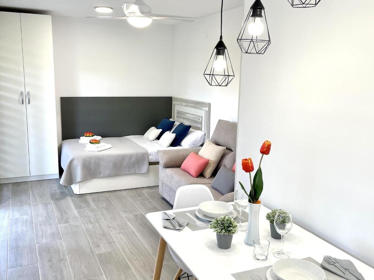 Apartbeach Novelty 3º Frente Playa Y Gran Terraza Salou Eksteriør billede