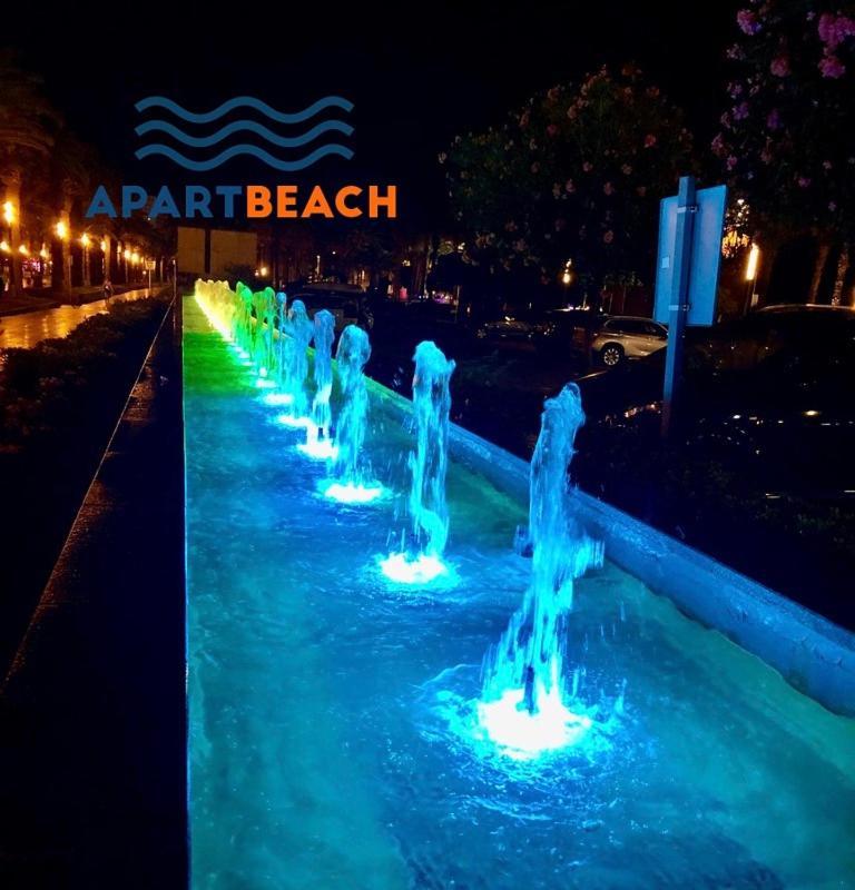 Apartbeach Novelty 3º Frente Playa Y Gran Terraza Salou Eksteriør billede