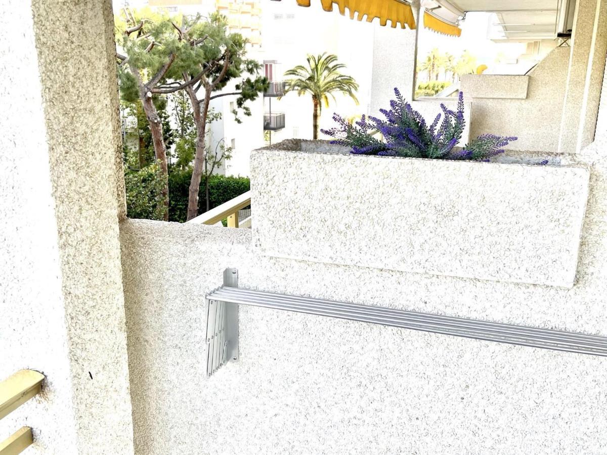 Apartbeach Novelty 3º Frente Playa Y Gran Terraza Salou Eksteriør billede